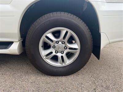 2005 Lexus GX 470 - Photo 37 - Madison, WI 53716