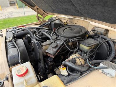 1981 Jeep Wagoneer Limited - Photo 40 - Madison, WI 53716