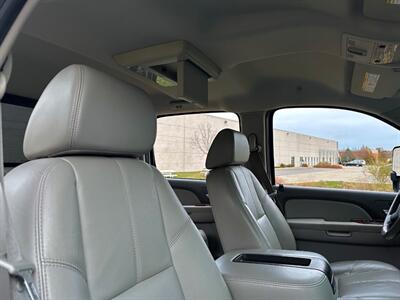 2009 Chevrolet Silverado 3500 LTZ - Photo 17 - Madison, WI 53716