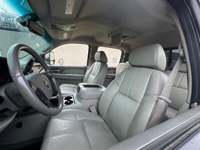 2009 Chevrolet Silverado 3500 LTZ - Photo 18 - Madison, WI 53716