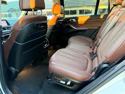 2020 BMW X7 xDrive40i - Photo 11 - Madison, WI 53716