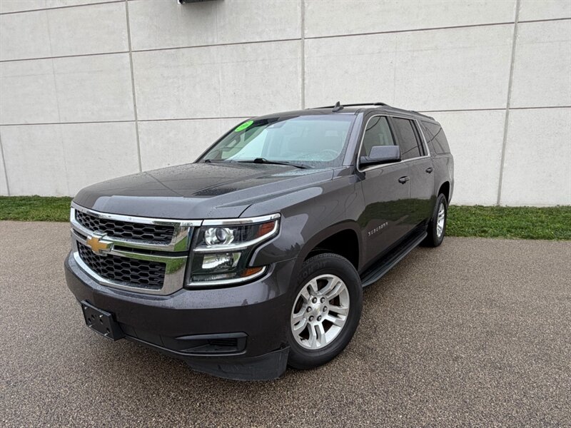 2016 Chevrolet Suburban LT   - Photo 1 - Madison, WI 53716