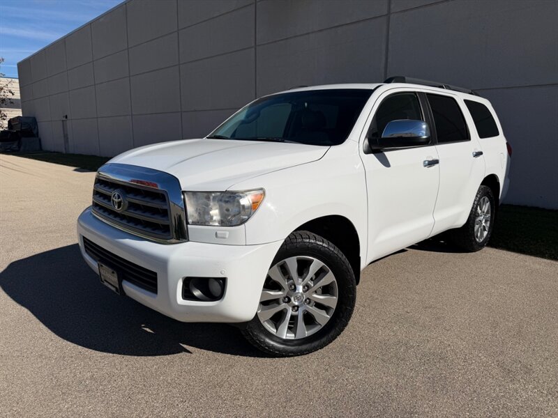 2017 Toyota Sequoia Limited   - Photo 1 - Madison, WI 53716