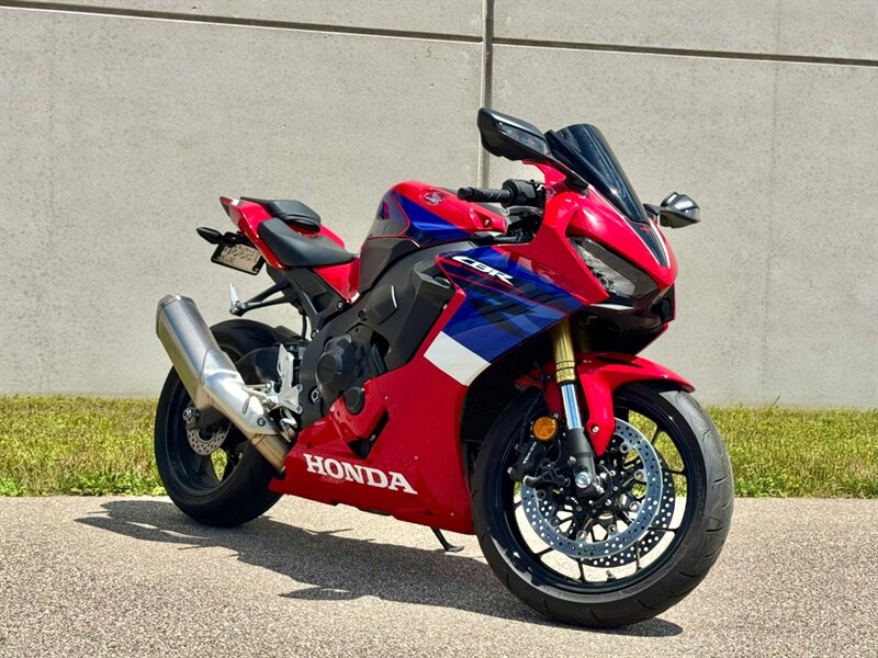 2022 Honda CBR1000RR ABS  