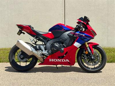 2022 Honda CBR1000RR ABS - Photo 5 - Madison, WI 53716