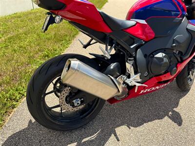 2022 Honda CBR1000RR ABS - Photo 8 - Madison, WI 53716