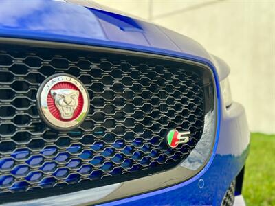 2018 Jaguar XE S - Photo 37 - Madison, WI 53716