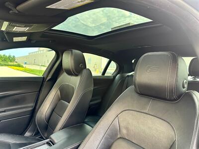 2018 Jaguar XE S - Photo 19 - Madison, WI 53716