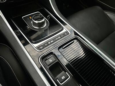 2018 Jaguar XE S - Photo 29 - Madison, WI 53716