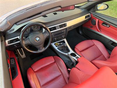 2009 BMW 328i - Photo 18 - Madison, WI 53716