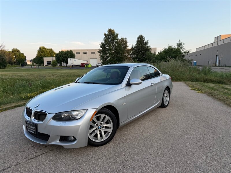 2009 BMW 328i   - Photo 1 - Madison, WI 53716