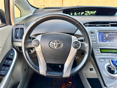 2012 Toyota Prius Four   - Photo 14 - Madison, WI 53716