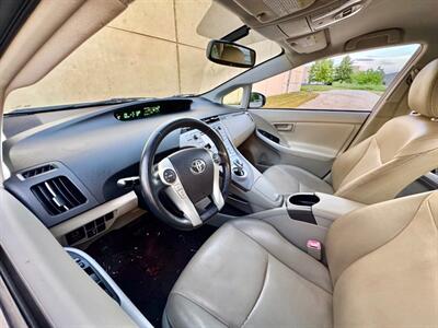 2012 Toyota Prius Four   - Photo 15 - Madison, WI 53716