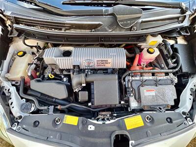 2012 Toyota Prius Four   - Photo 29 - Madison, WI 53716