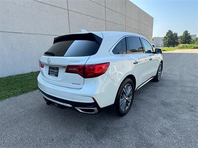 2017 Acura MDX SH-AWD w/Tech - Photo 12 - Madison, WI 53716