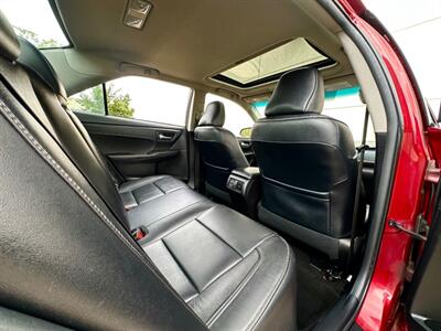 2015 Toyota Camry XLE   - Photo 24 - Madison, WI 53716