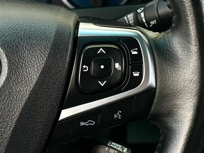 2015 Toyota Camry XLE   - Photo 32 - Madison, WI 53716