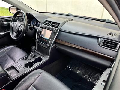 2015 Toyota Camry XLE   - Photo 18 - Madison, WI 53716