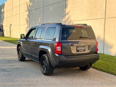 2015 Jeep Patriot Sport   - Photo 8 - Madison, WI 53716