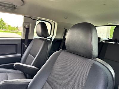 2011 Toyota FJ Cruiser - Photo 19 - Madison, WI 53716