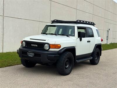2011 Toyota FJ Cruiser - Photo 4 - Madison, WI 53716