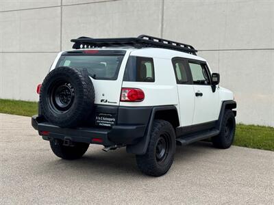 2011 Toyota FJ Cruiser - Photo 12 - Madison, WI 53716