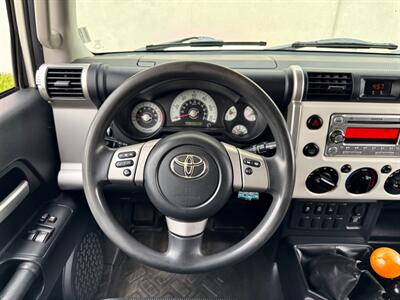 2011 Toyota FJ Cruiser - Photo 15 - Madison, WI 53716