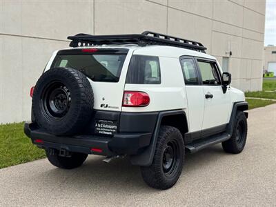 2011 Toyota FJ Cruiser - Photo 10 - Madison, WI 53716