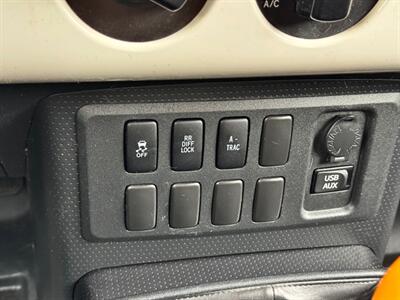 2011 Toyota FJ Cruiser - Photo 27 - Madison, WI 53716