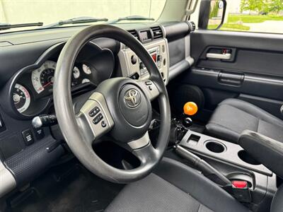 2011 Toyota FJ Cruiser - Photo 17 - Madison, WI 53716