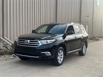 2012 Toyota Highlander SE   - Photo 3 - Madison, WI 53716