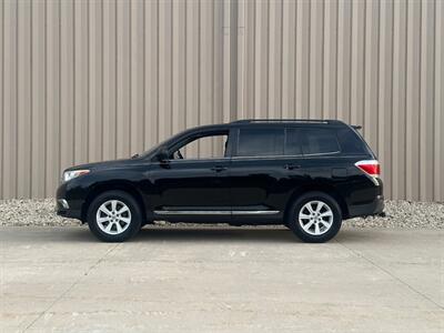 2012 Toyota Highlander SE   - Photo 6 - Madison, WI 53716