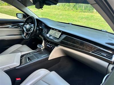 2017 Cadillac CT6 PLUG-IN Hybrid 2.0T   - Photo 18 - Madison, WI 53716