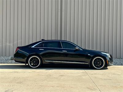 2017 Cadillac CT6 PLUG-IN Hybrid 2.0T   - Photo 7 - Madison, WI 53716