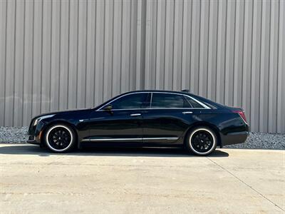 2017 Cadillac CT6 PLUG-IN Hybrid 2.0T   - Photo 6 - Madison, WI 53716