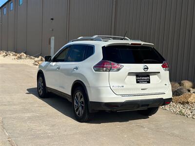 2015 Nissan Rogue SL   - Photo 9 - Madison, WI 53716