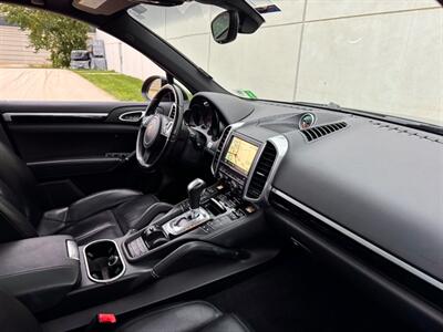 2014 Porsche Cayenne Platinum Diesel - Photo 19 - Madison, WI 53716