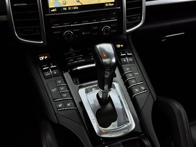2014 Porsche Cayenne Platinum Diesel - Photo 30 - Madison, WI 53716