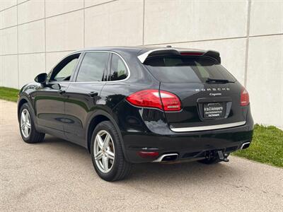 2014 Porsche Cayenne Platinum Diesel - Photo 9 - Madison, WI 53716