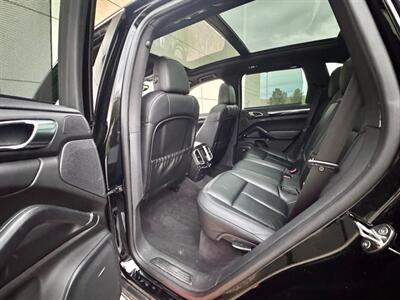2014 Porsche Cayenne Platinum Diesel - Photo 24 - Madison, WI 53716