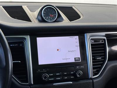 2018 Porsche Macan   - Photo 29 - Madison, WI 53716