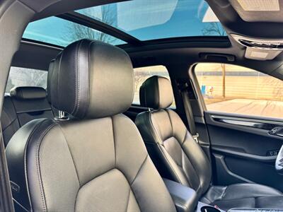 2018 Porsche Macan   - Photo 20 - Madison, WI 53716