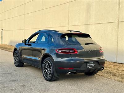 2018 Porsche Macan   - Photo 8 - Madison, WI 53716