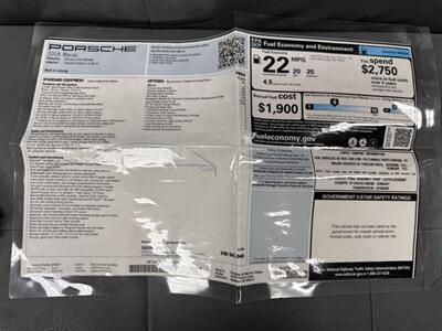 2018 Porsche Macan   - Photo 34 - Madison, WI 53716