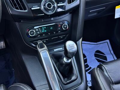 2013 Ford Focus ST   - Photo 29 - Madison, WI 53716