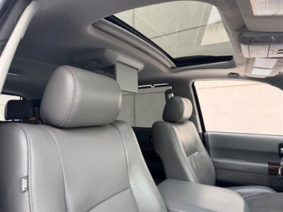 2013 Toyota Sequoia Platinum   - Photo 18 - Madison, WI 53716
