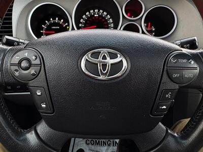 2013 Toyota Sequoia Platinum   - Photo 36 - Madison, WI 53716