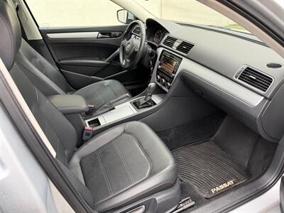 2012 Volkswagen Passat TDI SE   - Photo 20 - Madison, WI 53716