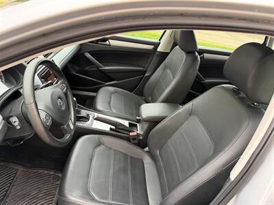 2012 Volkswagen Passat TDI SE   - Photo 17 - Madison, WI 53716