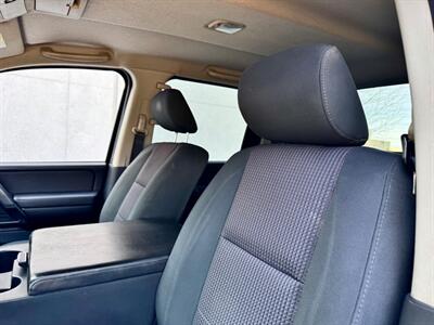2012 Nissan Titan SV - Photo 18 - Madison, WI 53716